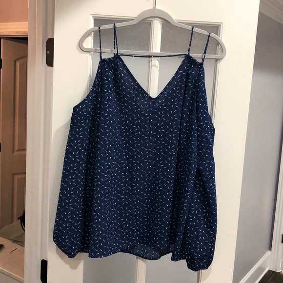 Cold shoulder blouse - Picture 2 of 2